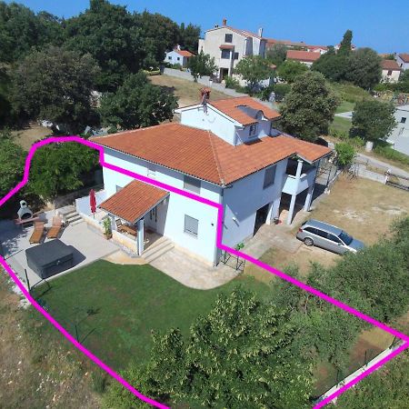 Appartamento Viridis Pola Esterno foto